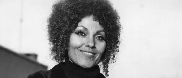 cleo laine