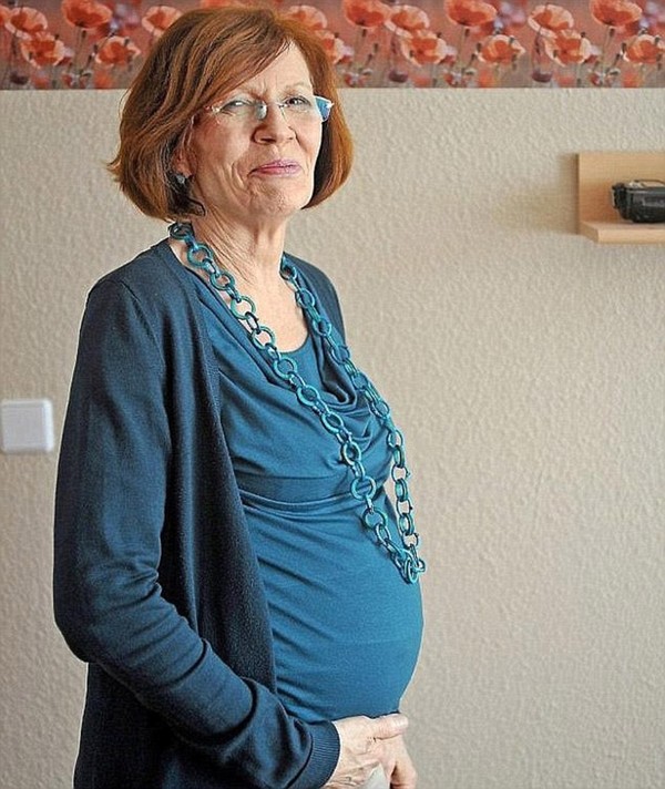 MIRAKEL FÖDSEL