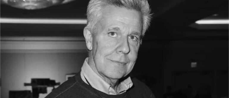 Stephen Hibbert