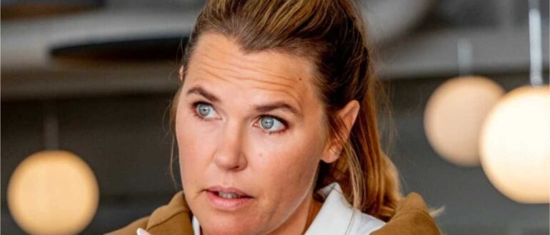 Mia Skäringer
