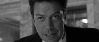 Tim Curry